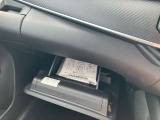 収納スペースもしっかりとあるので、車内を綺麗に保つことができます!