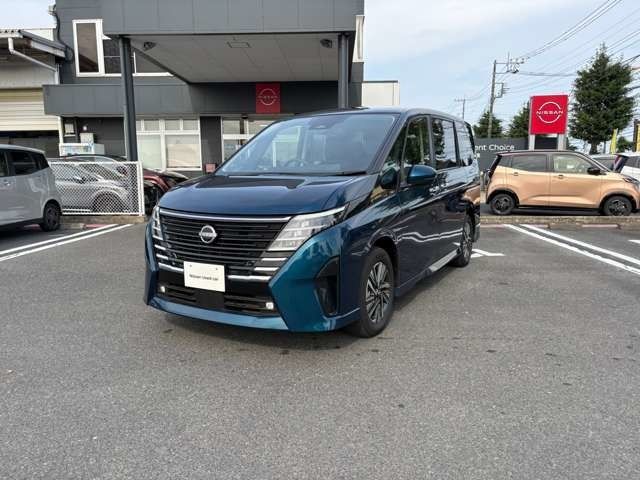 セレナ 1.4 e-POWER ハイウェイスターV 