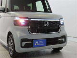 高輝度で点灯速度が速く、しかも消費電力の少ないLEDヘッドライトが装備されています!LEDの明るい光が走行中の視界の確保をサポートして、夜のドライブがより楽しく安全に運転できます♪