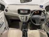 見通しの良いすっきりとした視界で誰でも運転しやすいです。運転のしやすさは疲れにくさにもつながりますよ♪
