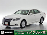 厳選されたトヨタ認定中古車のクラウンロイヤルHEVです。環境にやさしく燃費性能も良いハイブリット車です。静かな走りによる快適な静粛性の室内を実感できます。