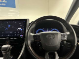 運転する空間としても、くつろぎの空間としてもベストなインテリア。