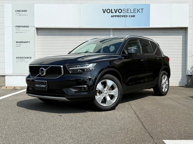 XC40 T4 モメンタム 