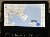 いまや必須装備「ナビゲーション」搭載!知らない場所にスイスイッとドライブ。もう、これなしではハンドルを握れませんね!でも運転中の操作は危険ですのでご注意ですね☆