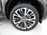 【タイヤ4本新品】・・・こちらのお車はネッツ千葉で購入時タイヤ4本交換します。消耗品ですが高価なのがこのタイヤ・・・!このクルマ、お得ですよ♪