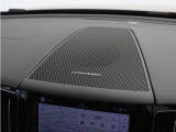 【harman/kardon】世界のオーディオファン垂涎のプレミアムサウンドシステムを搭載。原音に近い音場空間を忠実に再現。乗る人すべてに最良の音響体験を提供します。