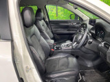 運転席シート廻りは使用感も少なく、良好な状態となっています。丁寧に使われていたことがよくわかりますね。