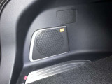 高機能サウンドシステム。車内に臨場感ある音楽空間を生み出します。