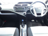 トヨタ認定中古車保証付!(1年間、距離無制限 HV車はHV保証付) 別途延長保証もご用意しております♪ ぜひ現車を確認にご来店ください