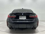 弊社ではオーナー様の安心安全ドライブをサポートさせていただくためにもBMW自動車保険をお勧めしております。