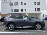 荷物をたっぷり載せて広々ドライビング♪夏でも冬でも、アウトドアやショッピングを思い切り楽しみましょう!