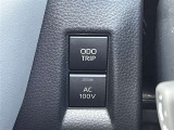 ODO/TRIPスイッチ、AC100Vスイッチ。