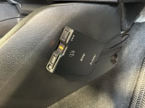 いまや快適なカーライフに欠かせないETCが付いています。