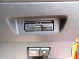 ETC車載器が付いています。ここも、あそこも、、最近はスマートインターチェンジも増えてきましたよね!最初から付いているので、お買い得^^