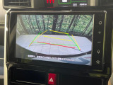 【バックカメラ】駐車時に後方がリアルタイム映像で確認できます。大型商業施設や立体駐車場での駐車時や、夜間のバック時に大活躍!運転スキルに関わらず、今や必須となった装備のひとつです!