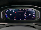 様々な情報を表示可能なDigital Cockpit Proを装備!