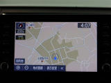 ナビゲーション付き。タッチパネル式で使いやすく、お出かけもラクラクです。