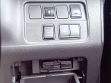 【ETC車載器装備】 高速道路・首都高速、アクアライン走行時に便利な、ETC装着車です。 ※ドライブレコーダーの取付、お気軽にご相談くださいませ。