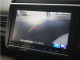 ◆フロントカメラ◆車両前方に搭載したカメラで表示!発進時などにとても役立ちます。
