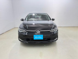 VWは小さな車も、大きな車も、平等です。クラスによって品質や安全性に差を付けない。ボディ剛性と精度、重厚なドアの音はどの車種も共通です。是非一度体感してみて下さい。