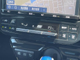 【 オートエアコン 】車内温度を感知して自動で温度調整をしてくれるのでいつでも快適な車内空間を創り上げます!//
