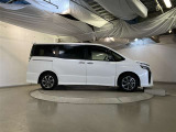 当社でご購入頂いた全ての車両はご納車前、エンジンオイル交換・ワイパーゴム・ブレーキ点検・調整・その他確認の上ご納車いたします。