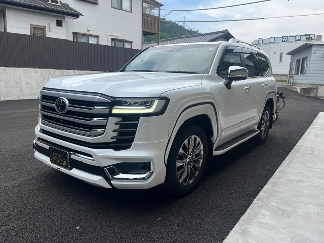 トヨタ ランドクルーザー300 