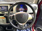 【純正革巻きステアリング】上質な革を使用することで、手にしっかり馴染みとても運転しやすいハンドルです♪