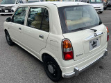 JUが認定する、中古自動車販売士の資格を取得しました。「お客様の立場で最適な一台をお届けする」という観点で、一定の基準をクリアしないと取得できない資格ですので、お気軽に安心して中古車選びをして頂けます。