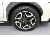 XV専用アルミホイール装備です!タイヤサイズは225/55R18になります!AWDの走りをご堪能ください!
