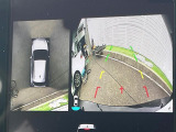 【フロント&サイド&バックカメラ】ドライバーから見にくい死角部分を映像で確認できるカメラを各所に装着。見通しがきかない場所や住宅密集地などを運転することが多い人におすすめの安心装備です。