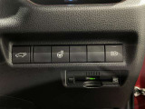 【オートマチックハイビーム】ハイビームとロービームを自動で変更し夜間の運転をサポートしてくれます。