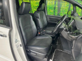 運転席シート廻りは使用感も少なく、良好な状態となっています。丁寧に使われていたことがよくわかりますね。