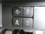 Aマークのスイッチはアイドリングストップ機能のON,OFF切替スイッチです。信号待ち等で停車時に一時的にエンジンを止めます、燃費向上に貢献しています。