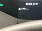 視認性のいいメーターを採用しており、快適なドライブをサポートします。