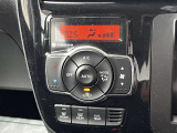 エアコンはオートですので一年中快適なドライブが楽しめます。