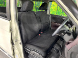 運転席シート廻りは使用感も少なく、良好な状態となっています。丁寧に使われていたことがよくわかりますね。