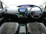 見通しのよいすっきりとした視界で、誰でも運転しやすいです。運転のしやすさは疲れにくさにも繋がりますよ♪