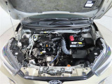 車にとって、とても大切な部分のエンジンルーム。綺麗に清掃済みで安心です。
