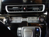 オートエアコンを装着しておりますので車内をお好みの快適な温度に保つことが可能です!