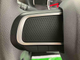 3.「認定中古車カルテ」は、走行距離や修復歴に加えてキズ・凹みの有無・状態や消耗品の交換、過去の整備状況がわかります。