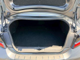 気になるお車がありましたら右の電話番号から直接お店にお問い合わせください。支払方法から車両情報、状態までなんでもご説明させて頂きます。スタッフ一同ご連絡お待ちしております。
