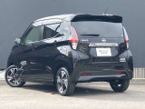 購入後のメンテナンスや急なトラブルには全国の日産ディーラーでご利用して頂けます!