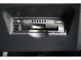 ETCはナビ連動機能付です。利用日や料金の確認がモニターで出来て便利ですよ。納車前には使用できるようにセットアップをさせていただきます。ETCカードの取扱もしておりますのでご相談下さいね。