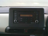純正のCD/AM/FMになります