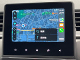 ●Apple Car Play:スマホとの有線接続で、ナビ・オーディオ再生などスマホのアプリ機能が画面でも使える便利機能です!