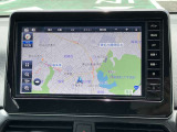 9インチワイド日産純正オリジナルナビゲーション搭載。インパネにマッチする専用デザインに、美しく見やすい大画面ディスプレイを採用。