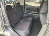 納車時にメンテナンスノートをお渡しします。おクルマの点検整備や保証内容がきちんと記録されているから安心です。メンテナンスは安心と信頼の日産サービス工場で。