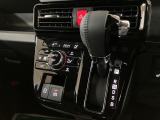 【オートエアコン】車内の温度を設定した温度に保ってくれるオートエアコン☆急な温度変化が避けられるので赤ちゃんや小さなお子様が同乗時も安心です♪