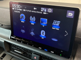 音楽ソースは、CD/DVD/SD/USB/サウンドコンテナ/TV/Bluetoothに対応しております、CDの自動録音機能やスマホ連携で快適ドライブが可能です